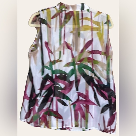 WORTHINGTON White/Burgundy/Green Jungle Pattern Sleeveless Top, Large Petite,GUC - Picture 9 of 9